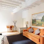 Cozy Apartment With Private Garden At Spanishsteps