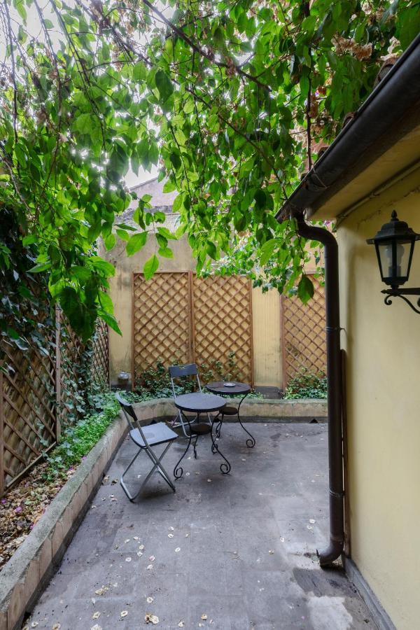 Cozy With Private Garden At Spanishsteps